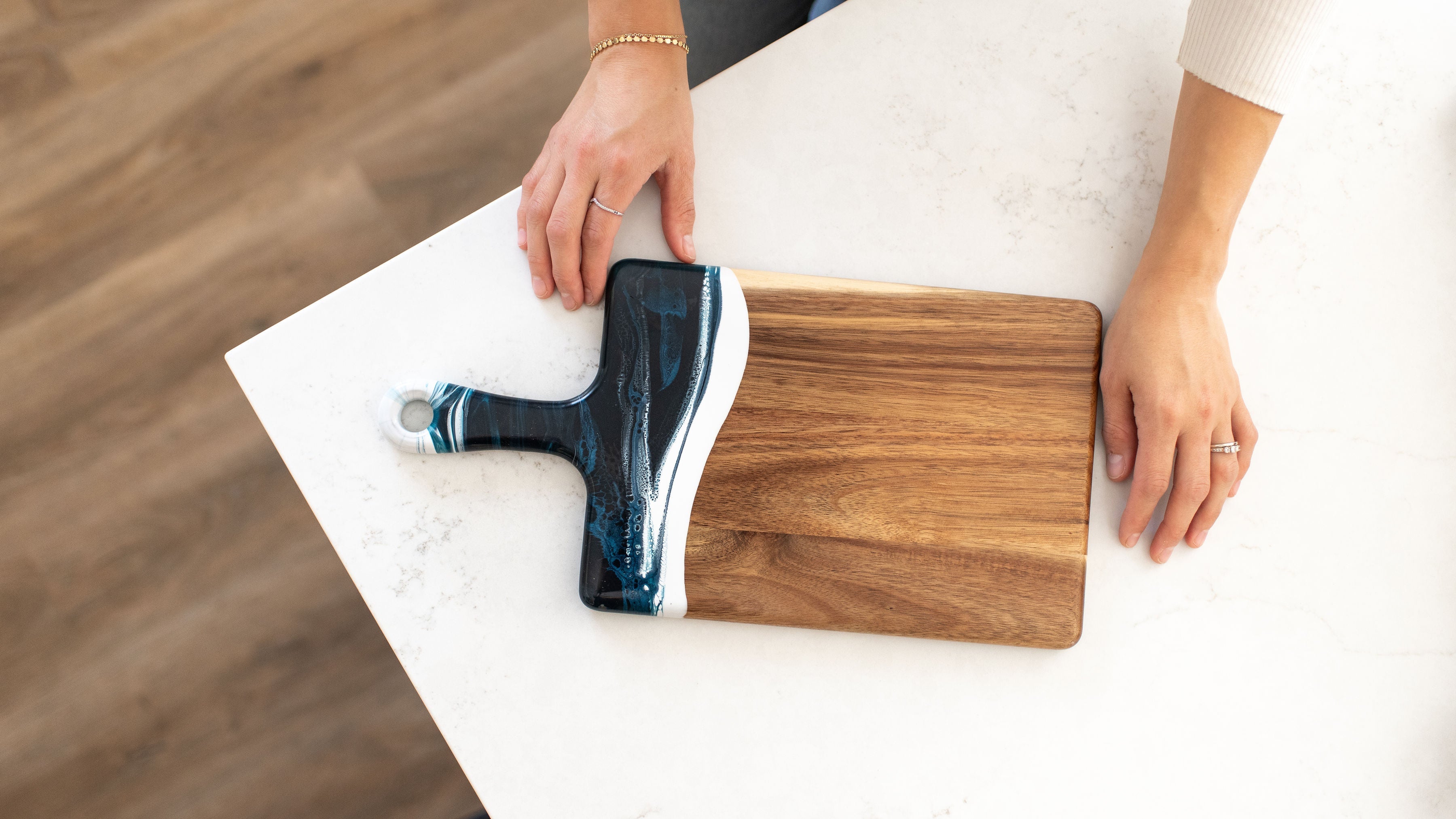 Medium Acacia Cheese Boards-3