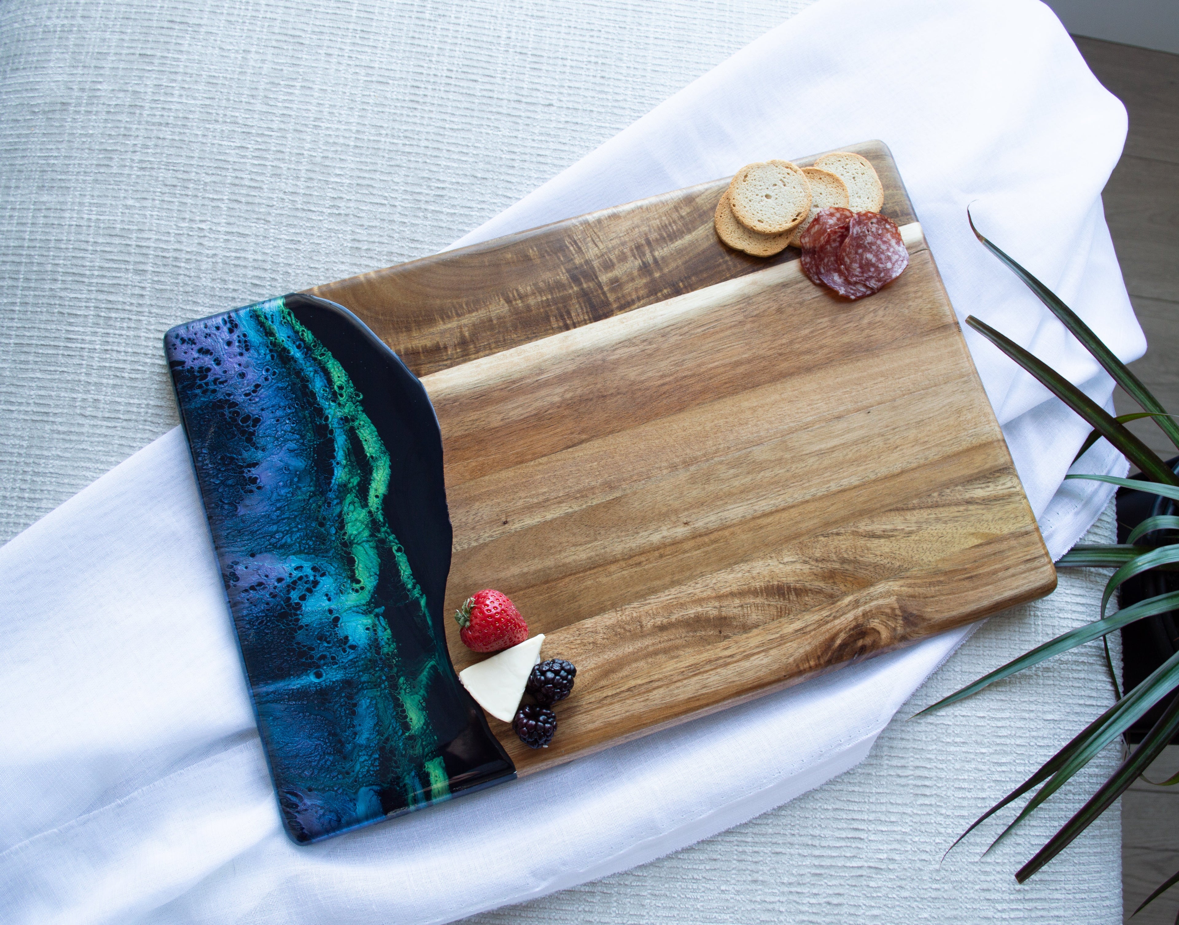 Acacia Bread Boards-9